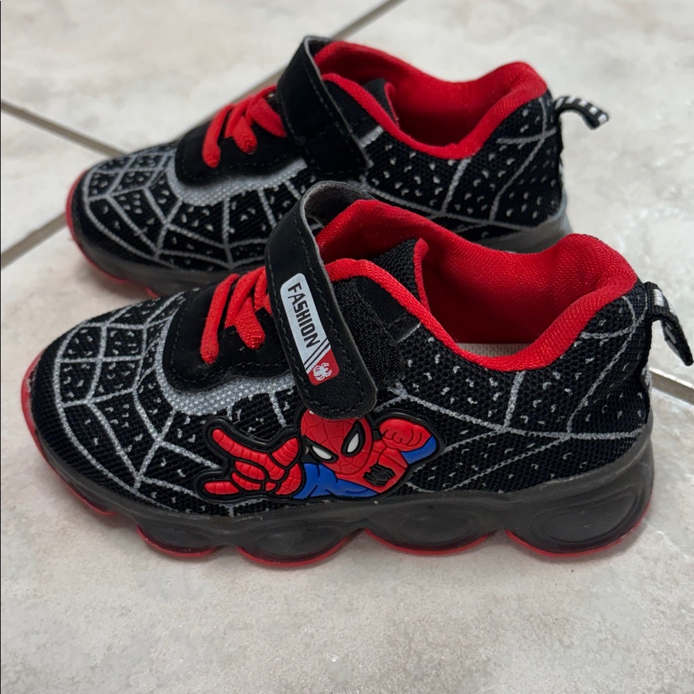 Vans Kids Red and Blue High-Top Sneakers - Picture 2 of 9